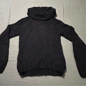 Mossimo Supply Co. wool blend Black Turtleneck Sweater (size:small)